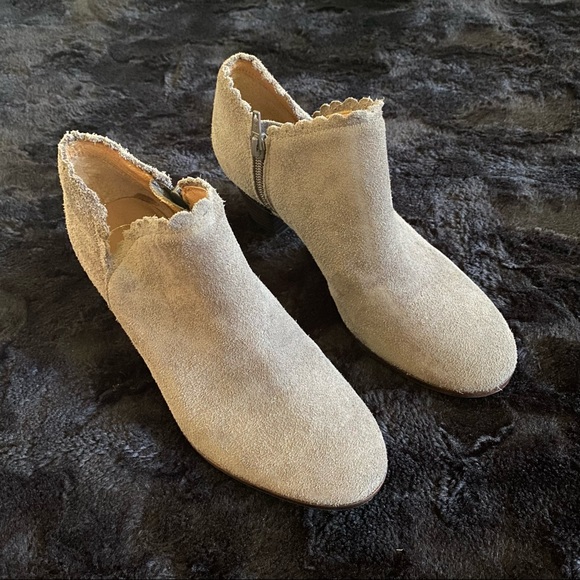 Jack Rogers Marianne Gray Suede Ankle Bootie 6 - Picture 2 of 8